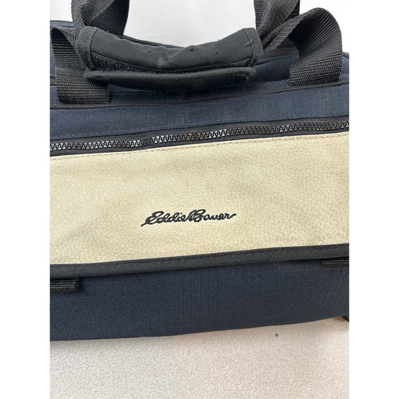 Eddie Bauer Travel Baby Changing Handbag Shoulder Diaper Changing Padded - Picture 2 of 16